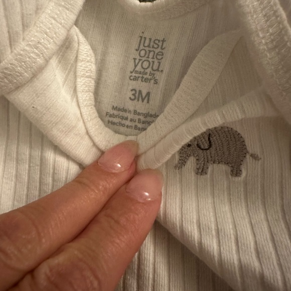 3 piece set in perfect condition. - Picture 2 of 2